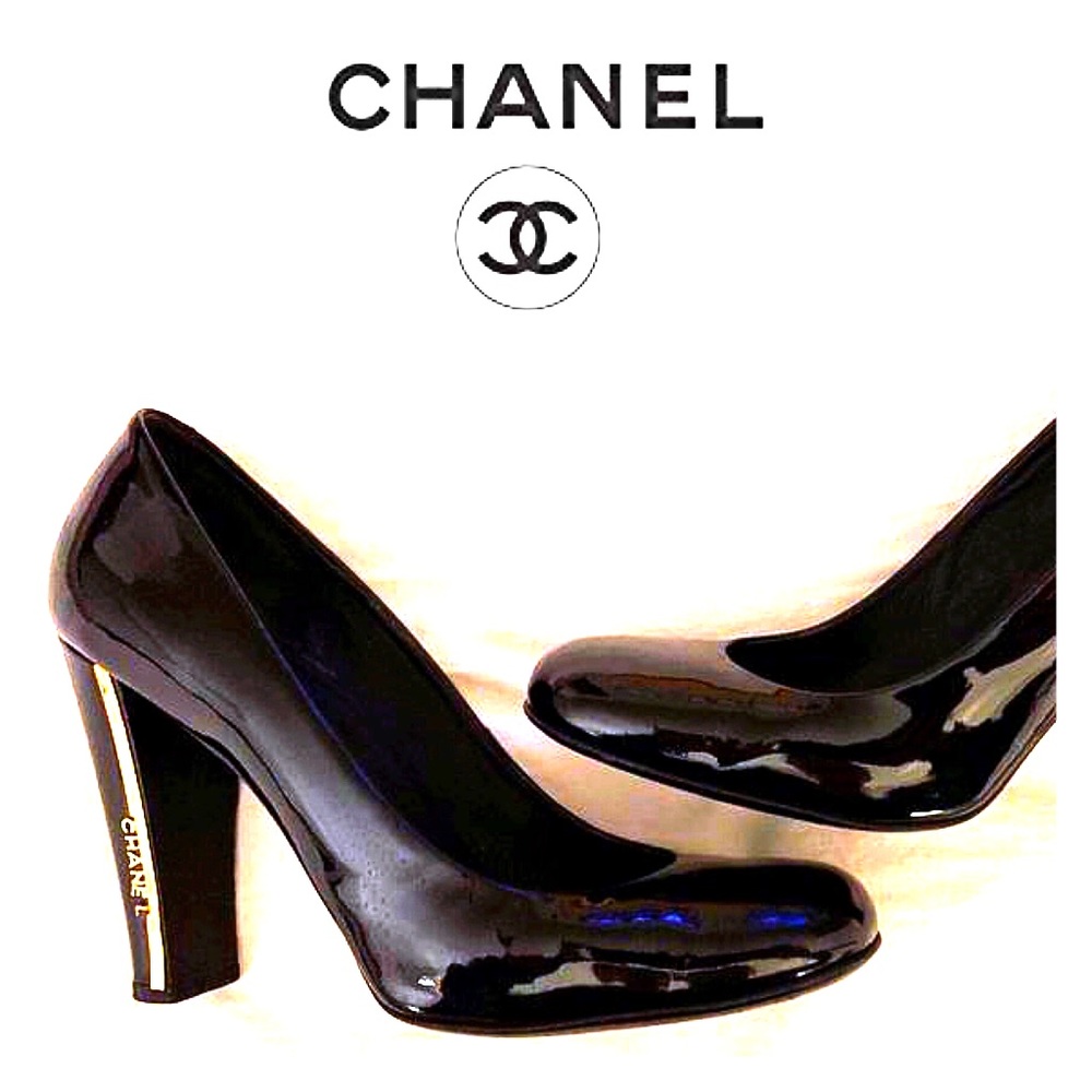 🔥 SEXY CHANEL🔥 Black Patent Pumps 👠